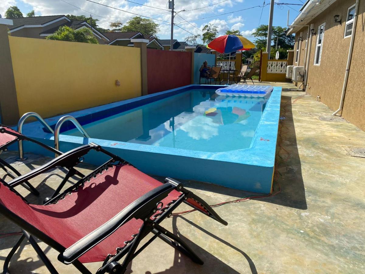 Paradise Villa Sleep 6 Private Pool Ocho Rios Eksteriør bilde