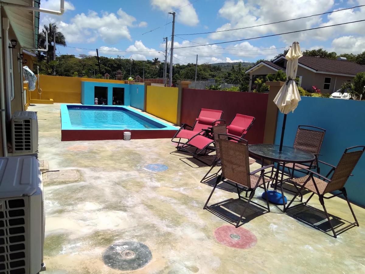 Paradise Villa Sleep 6 Private Pool Ocho Rios Eksteriør bilde