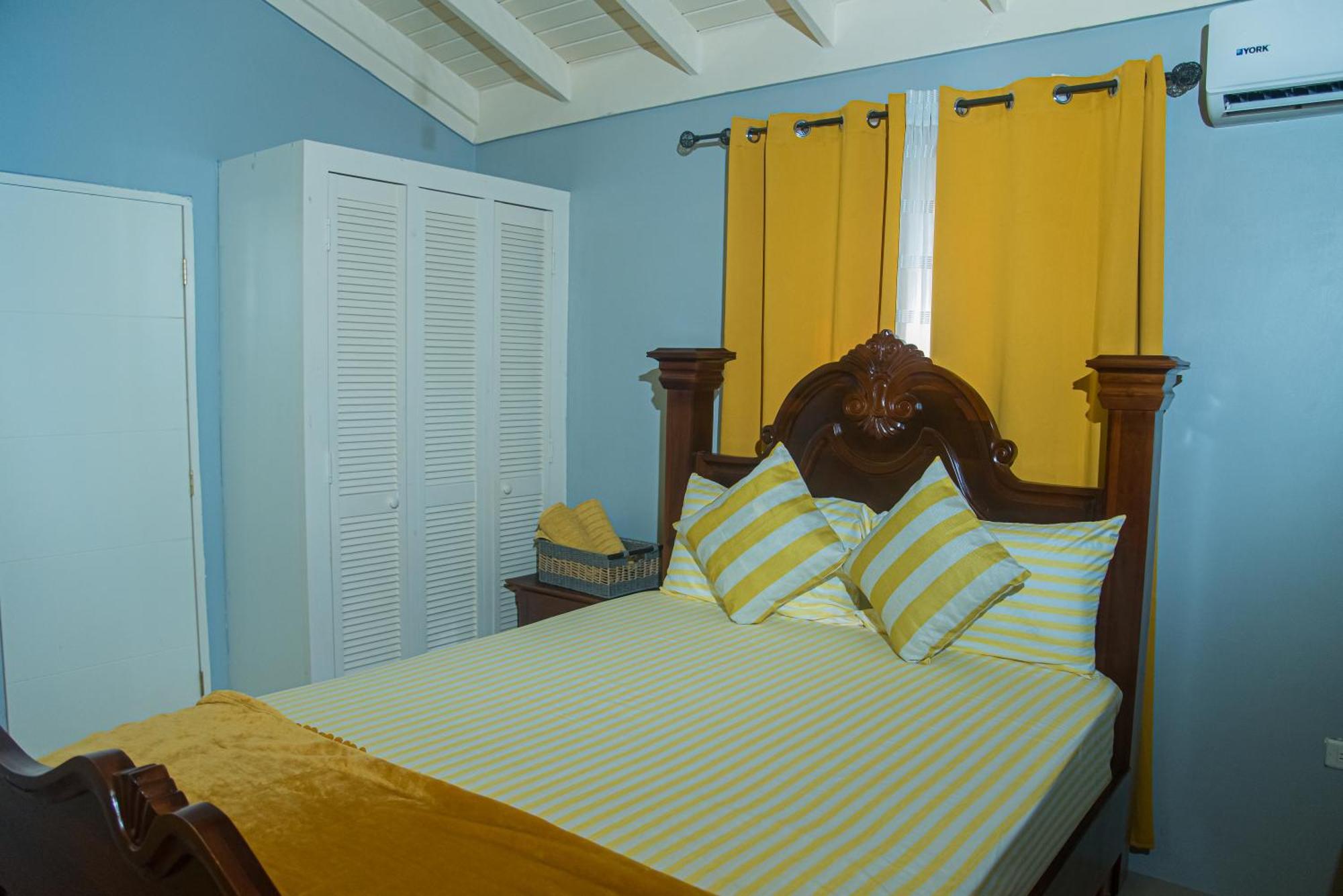 Paradise Villa Sleep 6 Private Pool Ocho Rios Eksteriør bilde